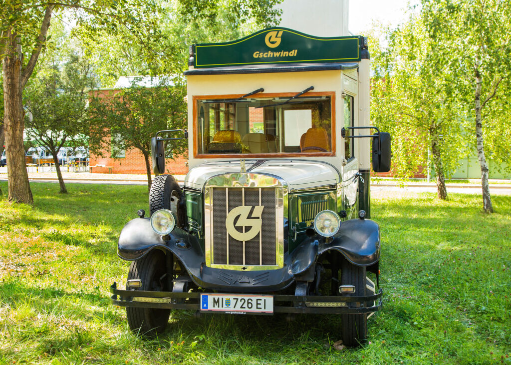 Ford Asquith Mascot Courtesy Bus